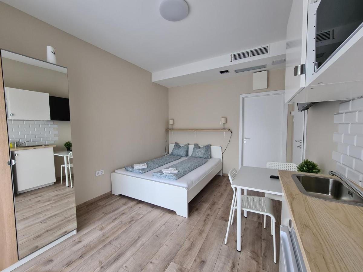 Oet Fenyo Apartmanhaz Siófok Exterior foto